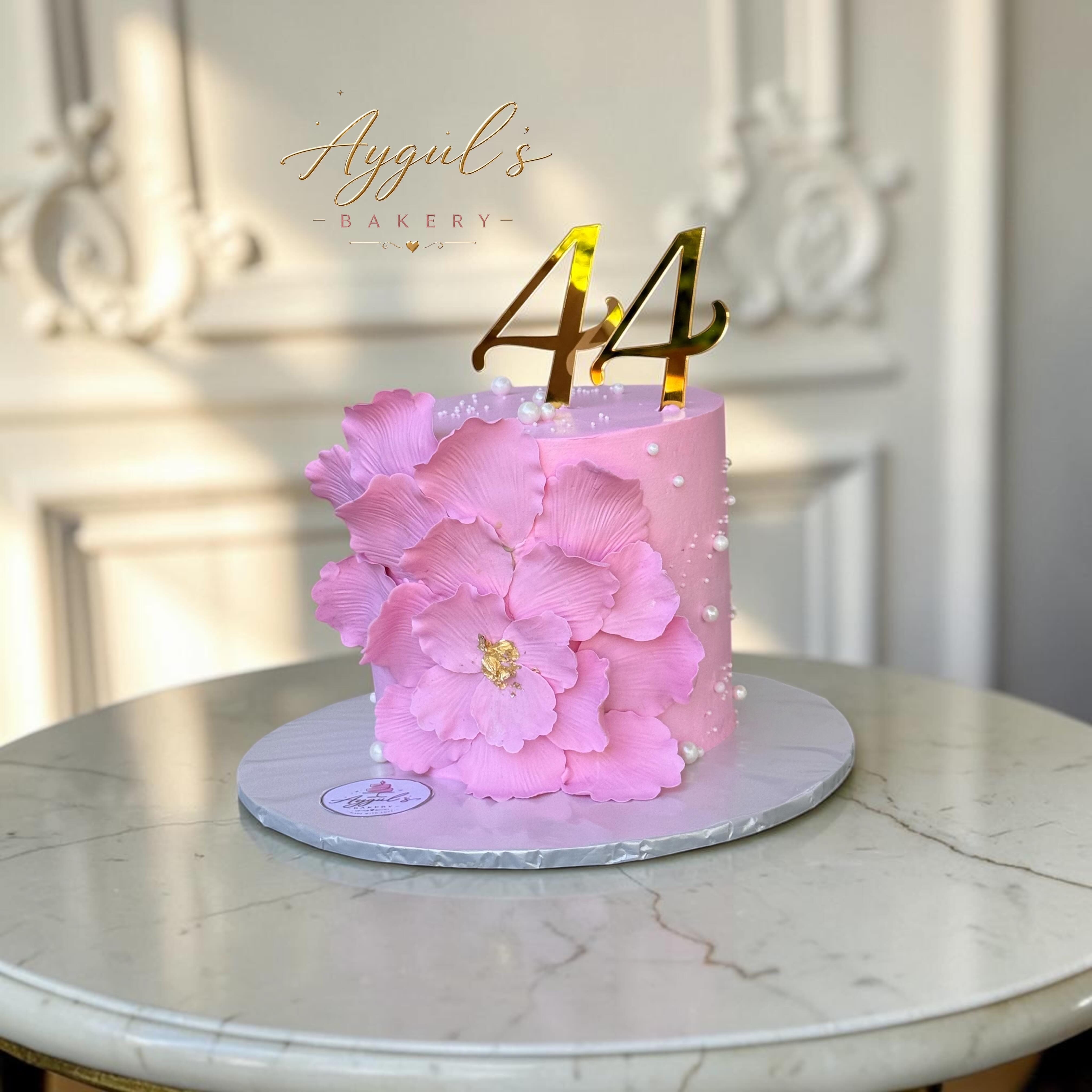 Aygul's Bakery