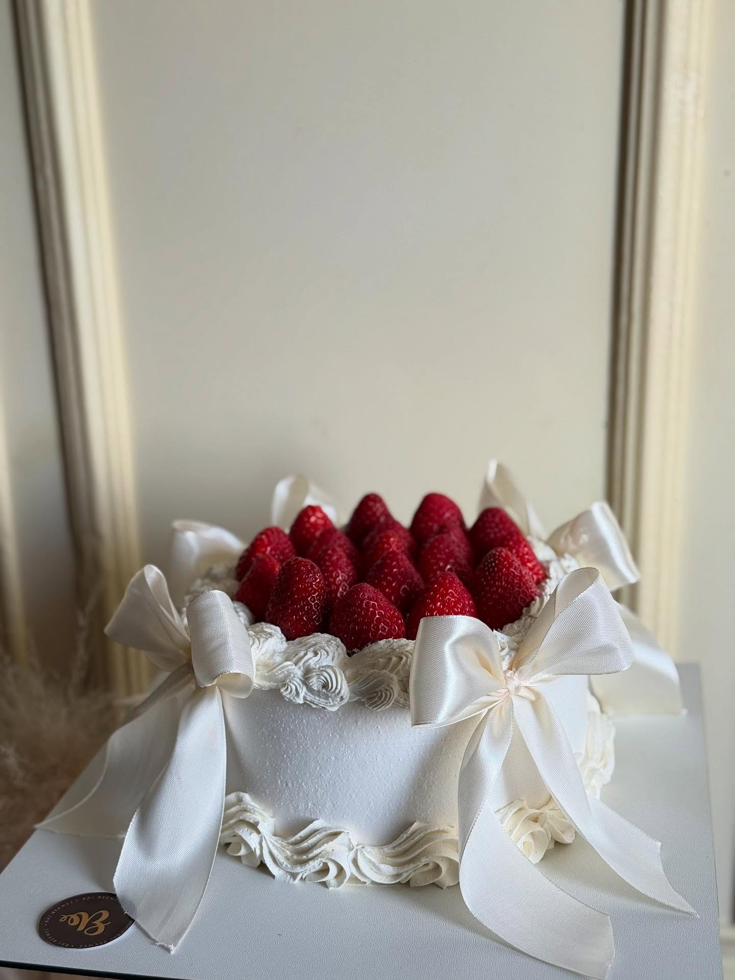 Toy və Nişan Tortları