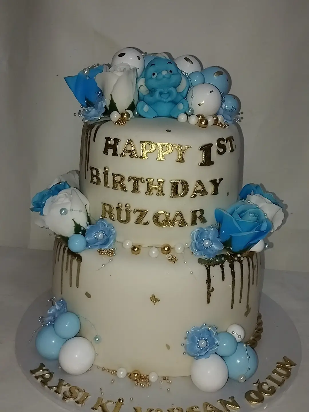 Uşaq və Körpə Şənliyi Tortları