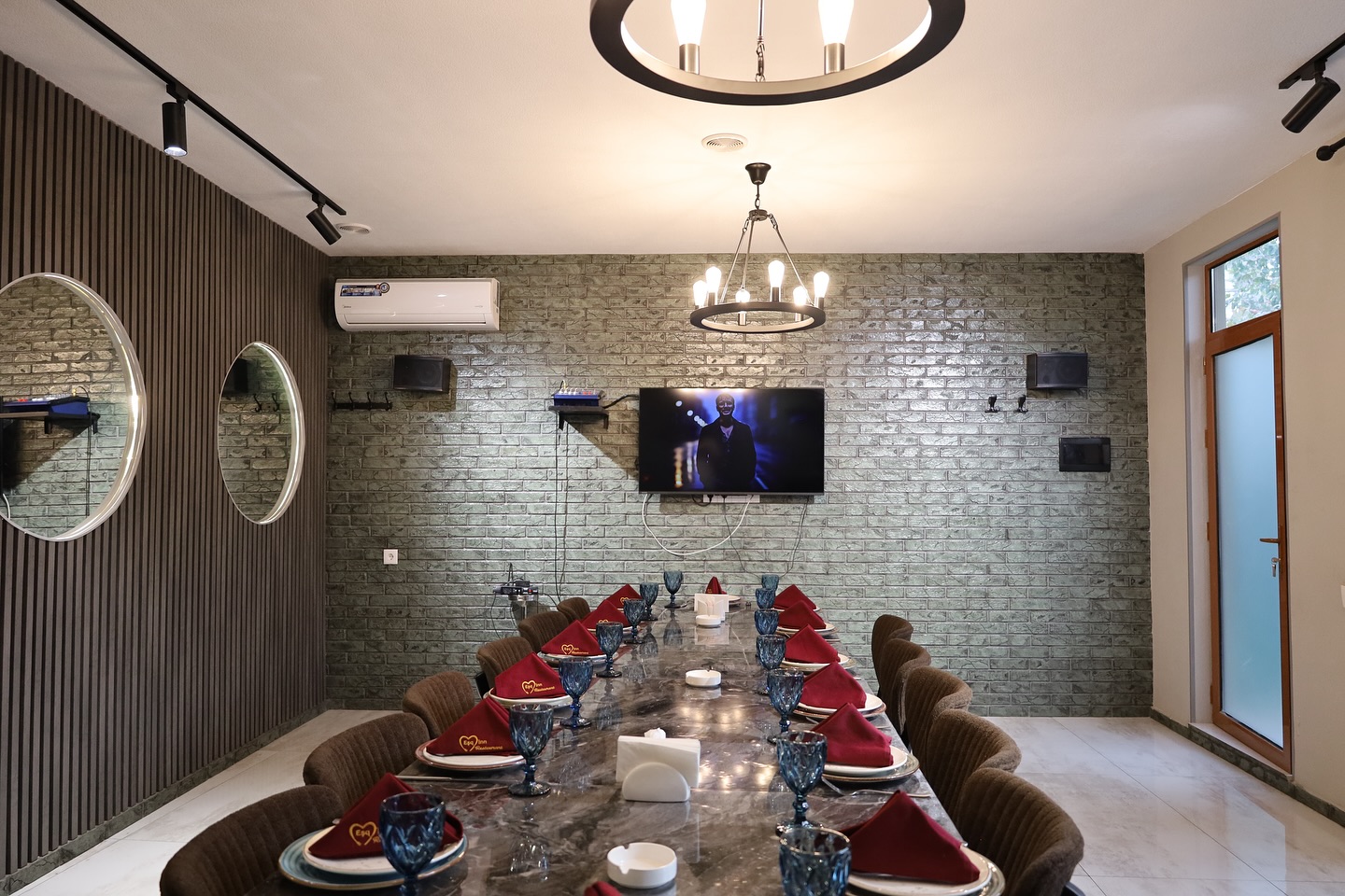 Eşq İNN Restoran