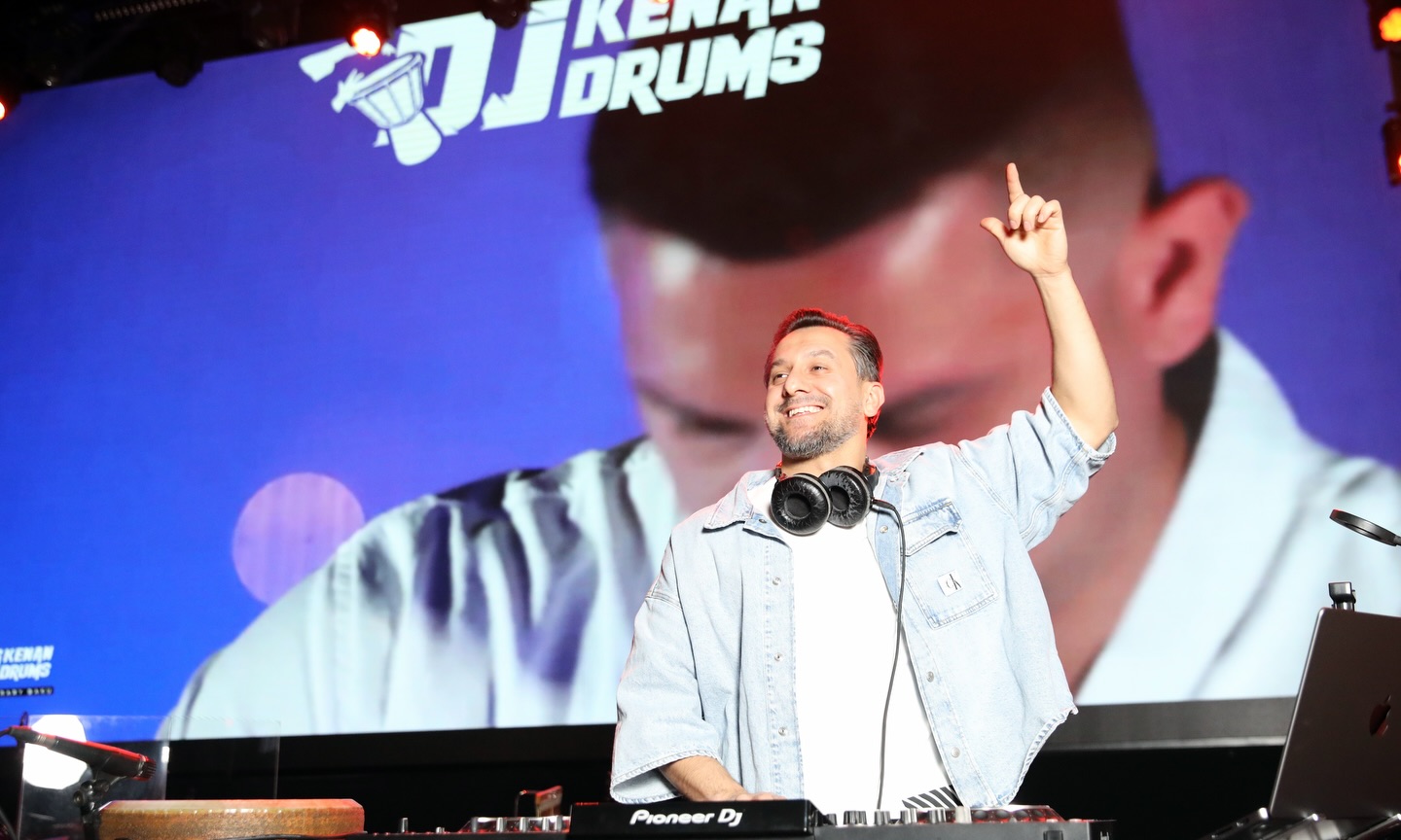 Məzuniyyət və Prom Gecələri üçün DJ və Drums İfası