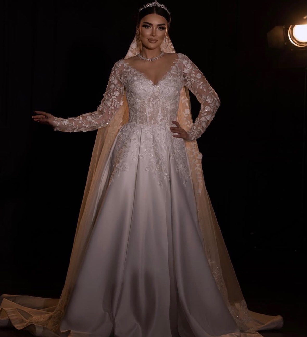 Sadə və Nikah Gəlinliklərinin Kirayəsi