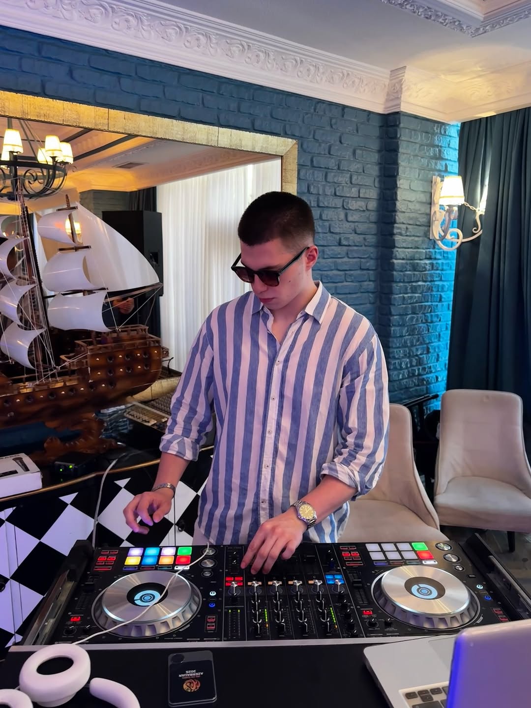 DJ TIMURR