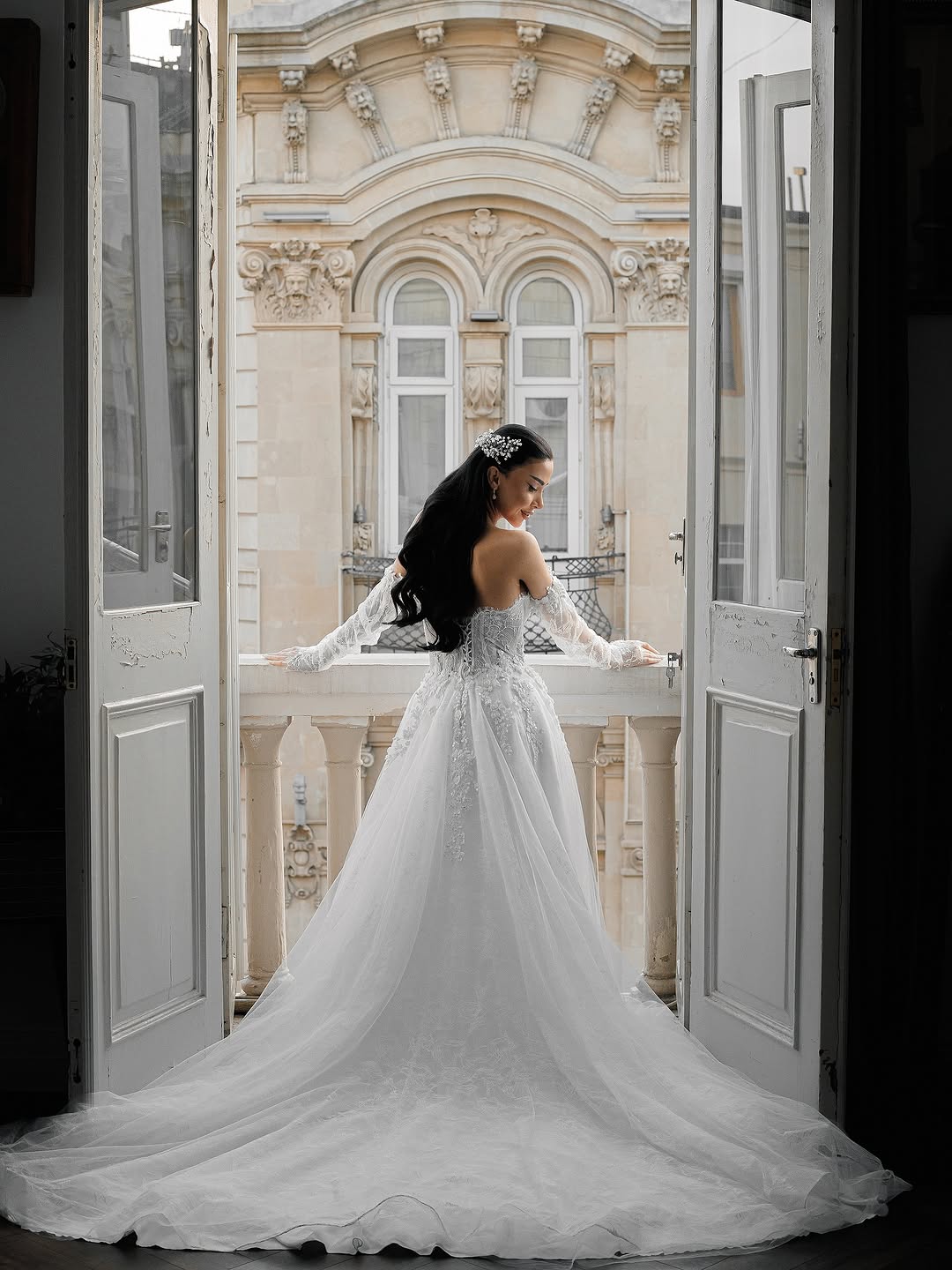 Nikah və Fotosessiya üçün Qısa Gəlinliklər