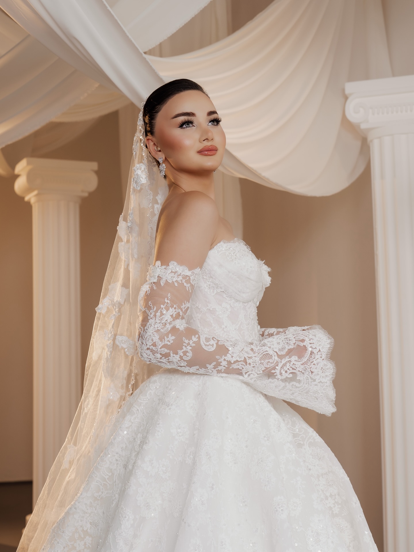 A-Line və Həcmli Kavkaz Gəlinlik
