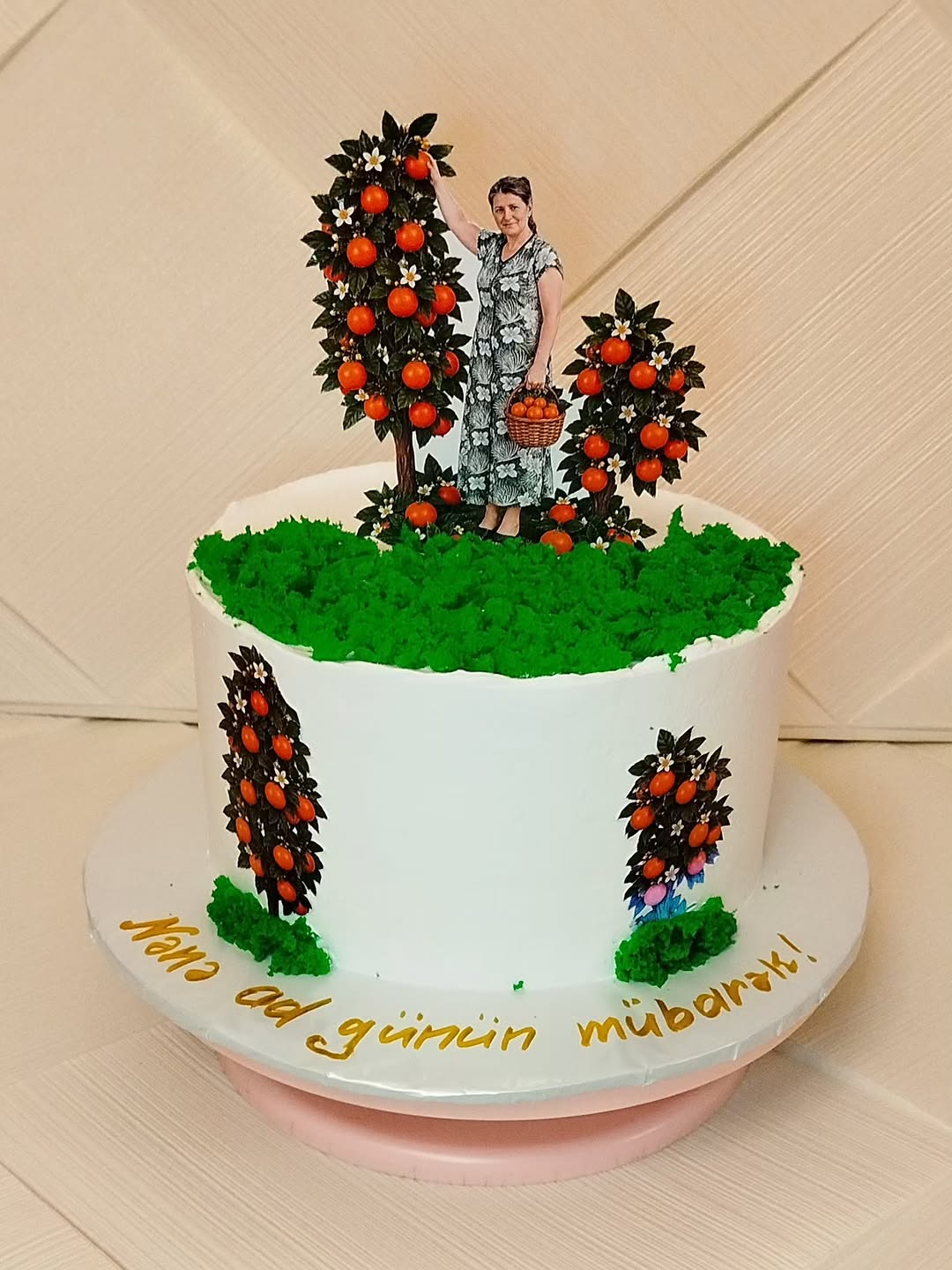 Ad Günü və Təbrik Tortları