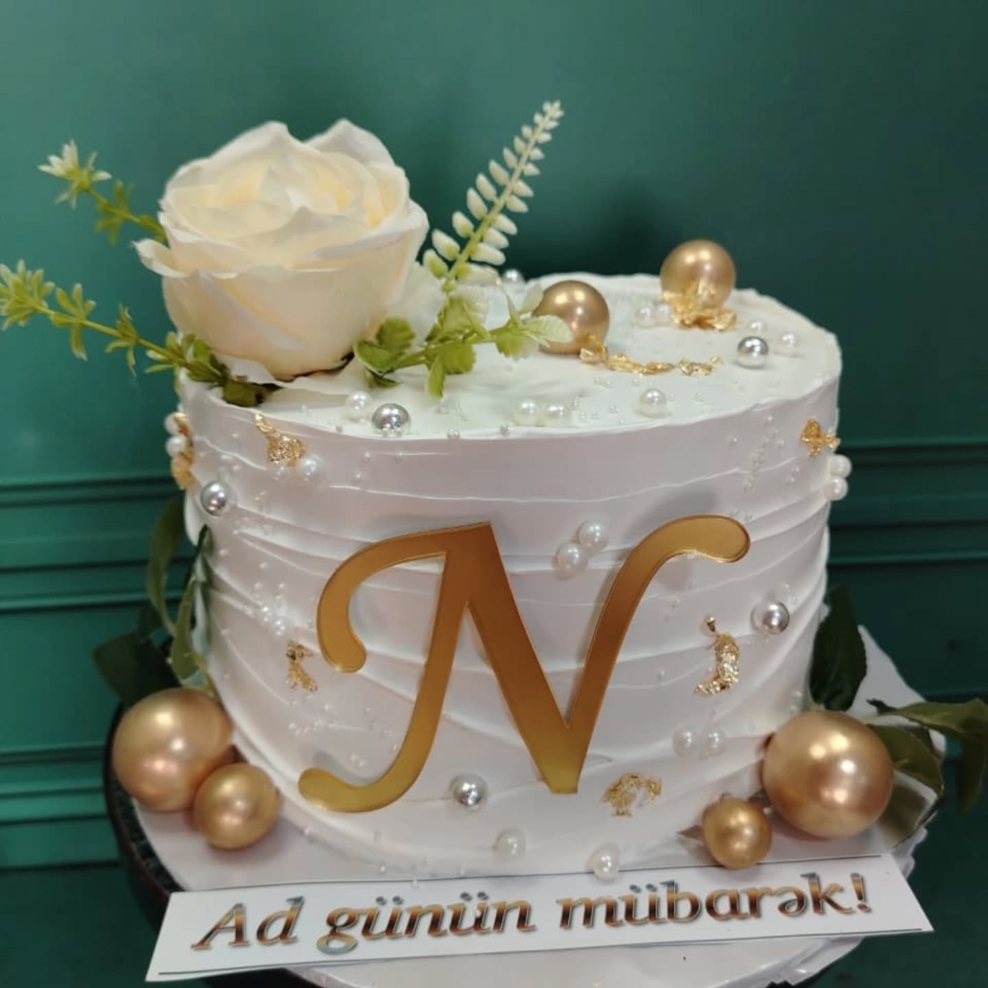 Taclı və Xüsusi Mövzulu Tortlar