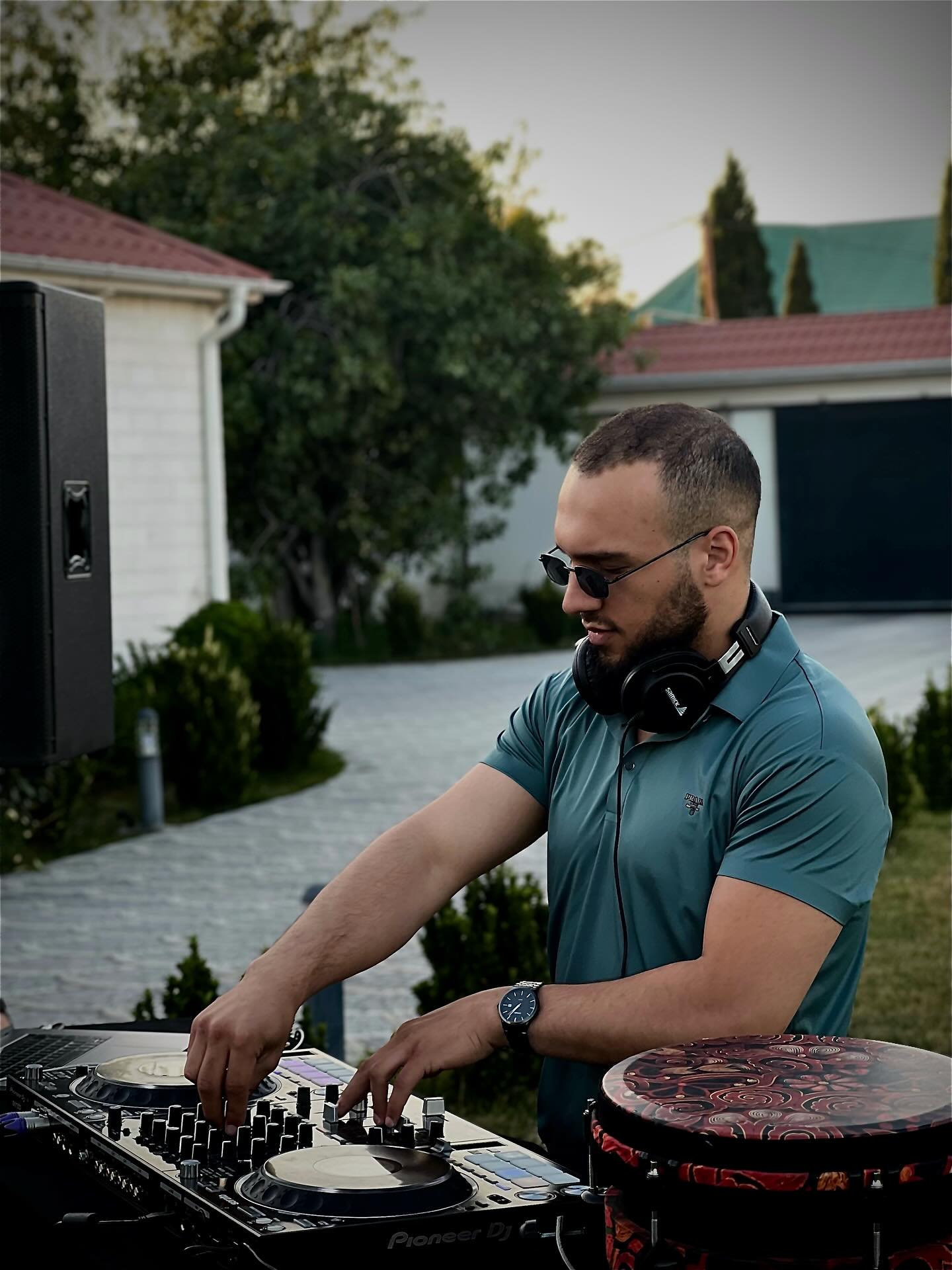 Məzuniyyət Gecələri üçün DJ (Prom DJ)
