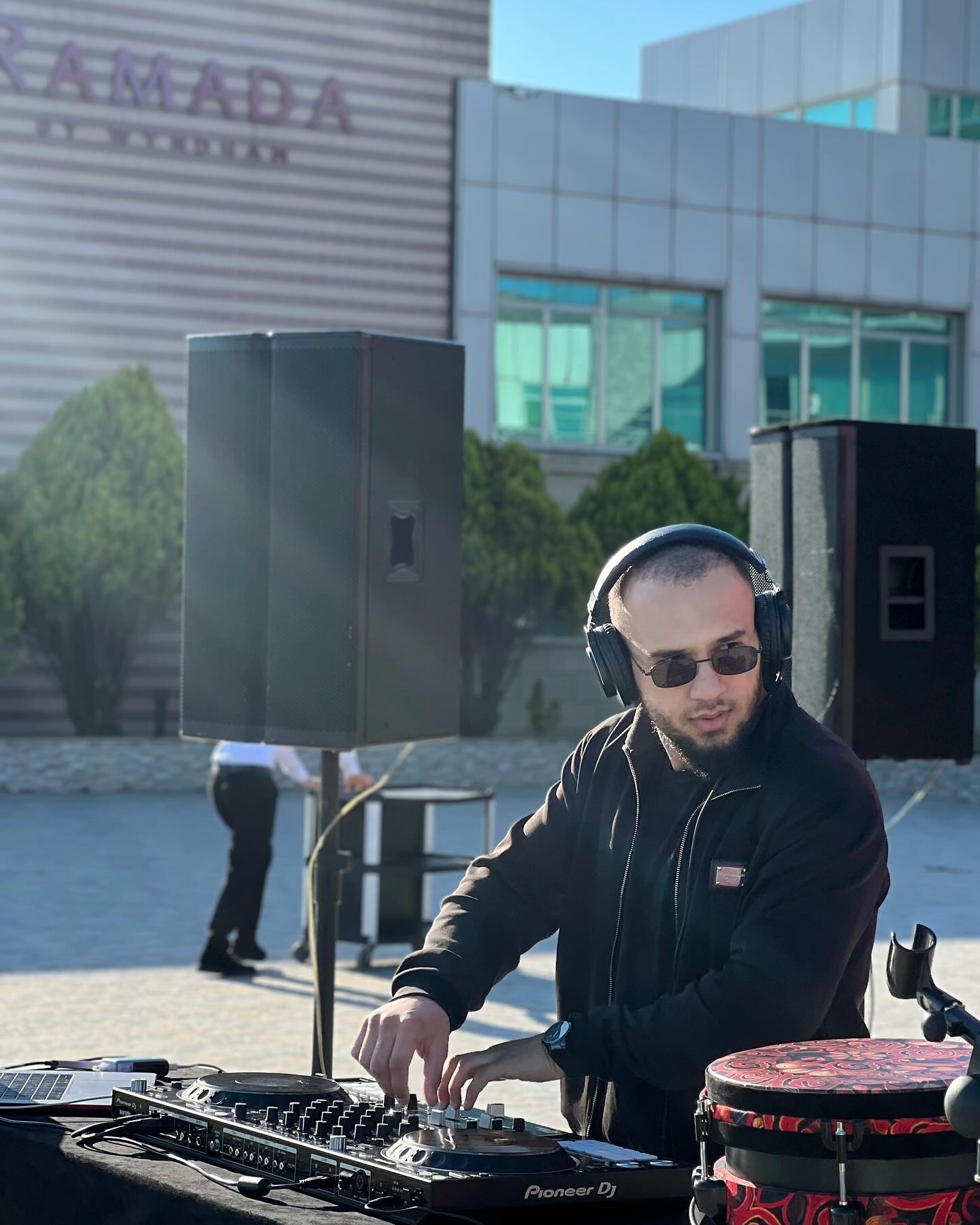 Məzuniyyət Gecələri üçün DJ (Prom DJ)