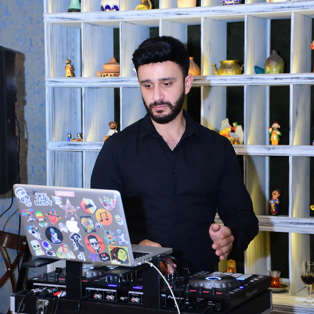 DJ Huseyn Official