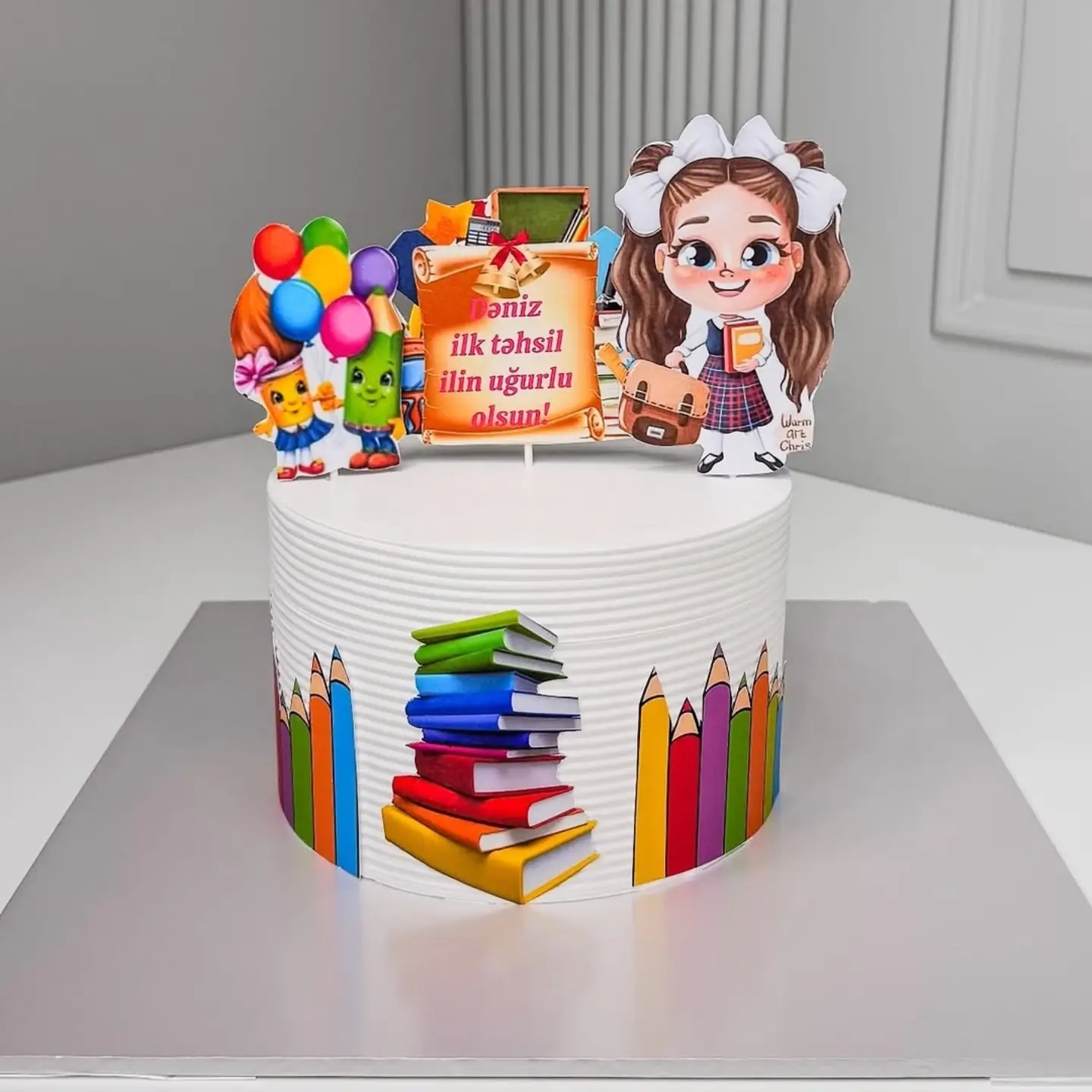 Məktəbli və Korporativ Tədbir Tortları
