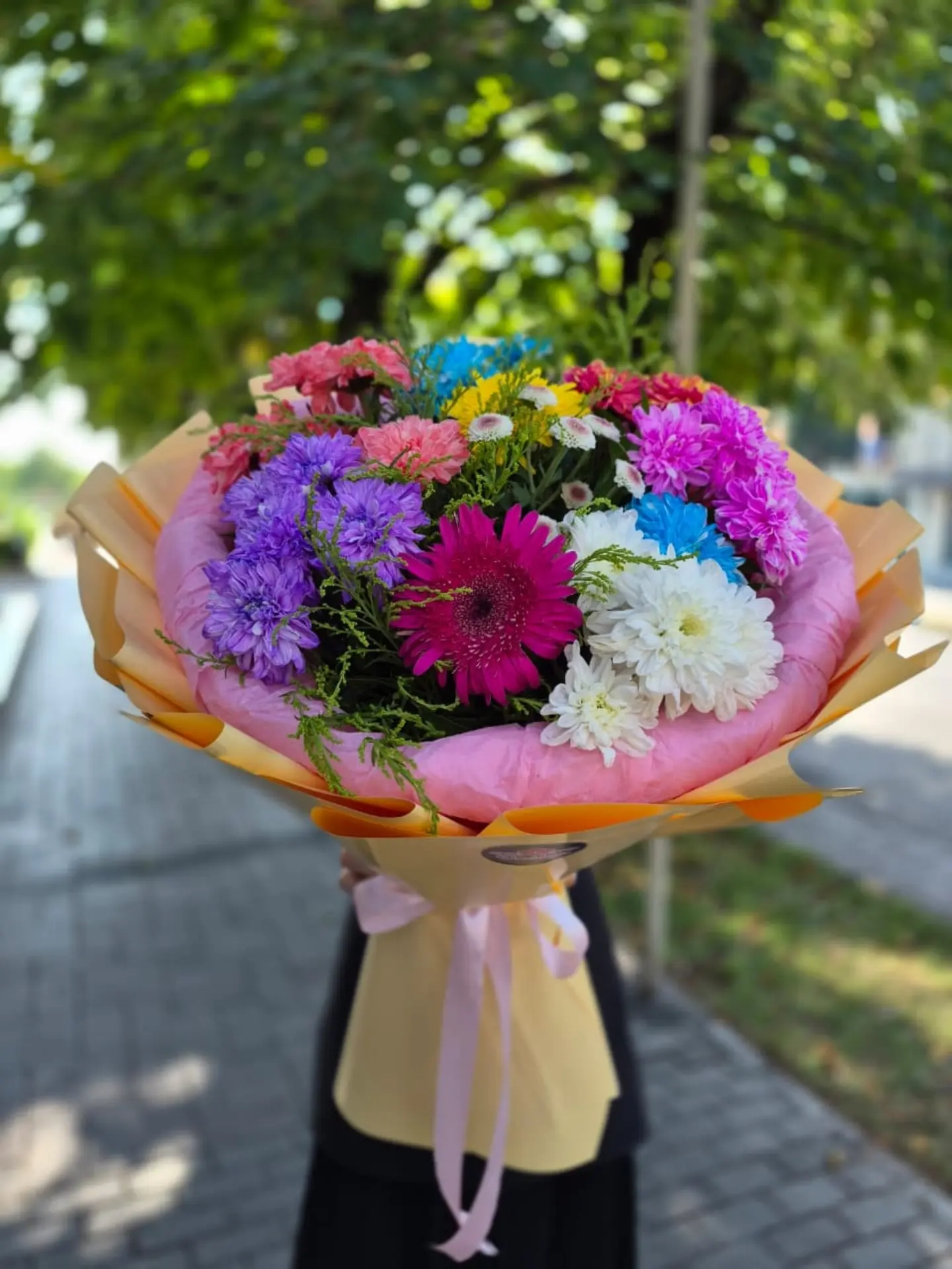 Nişan üçün Gül Buketləri və Səbətləri
