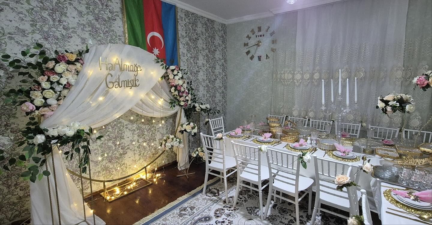 Xına, Həri Dekorasiyası və Təşkili