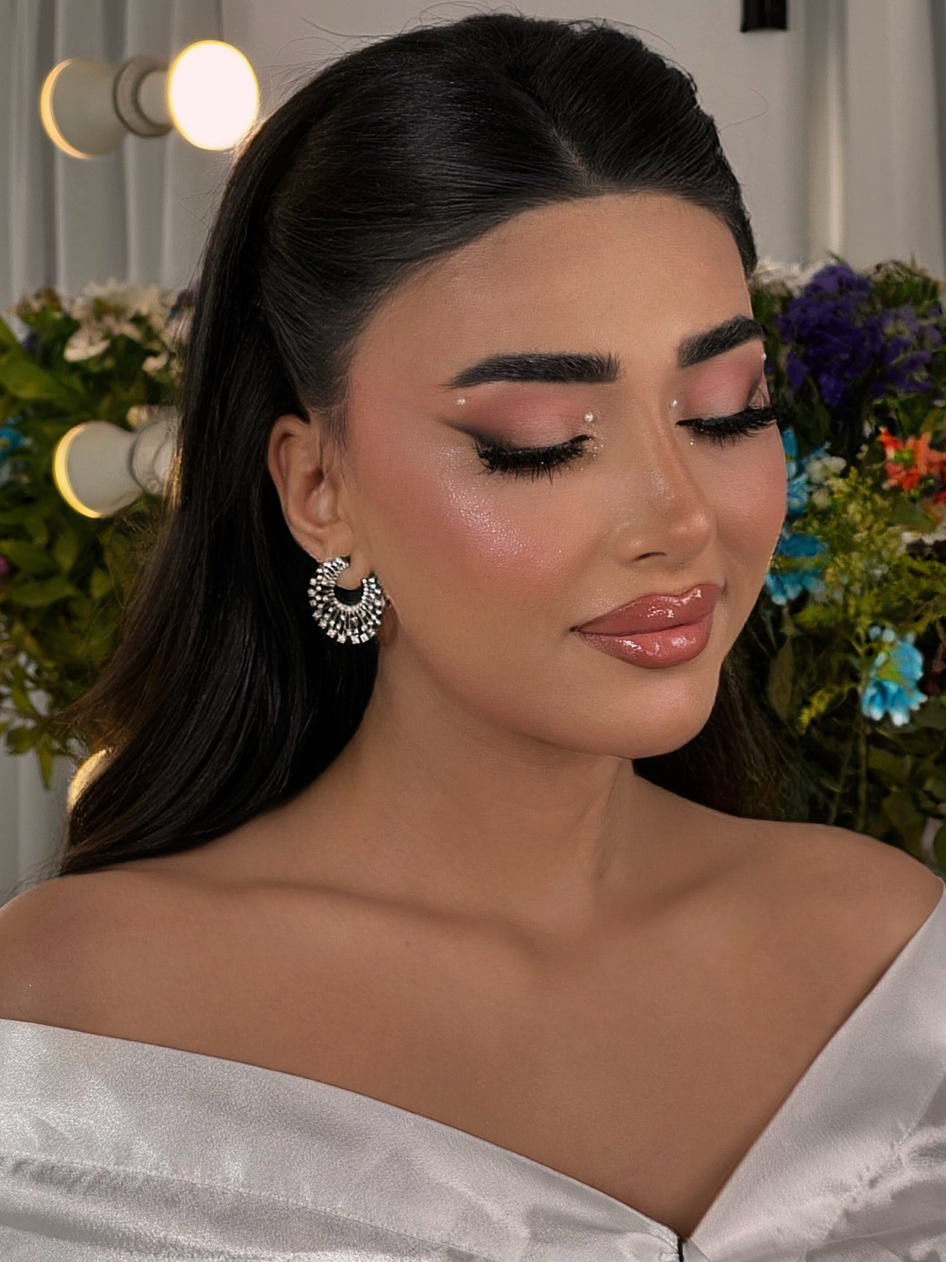 Gülya Miraslan - Makeup & Hair Artist