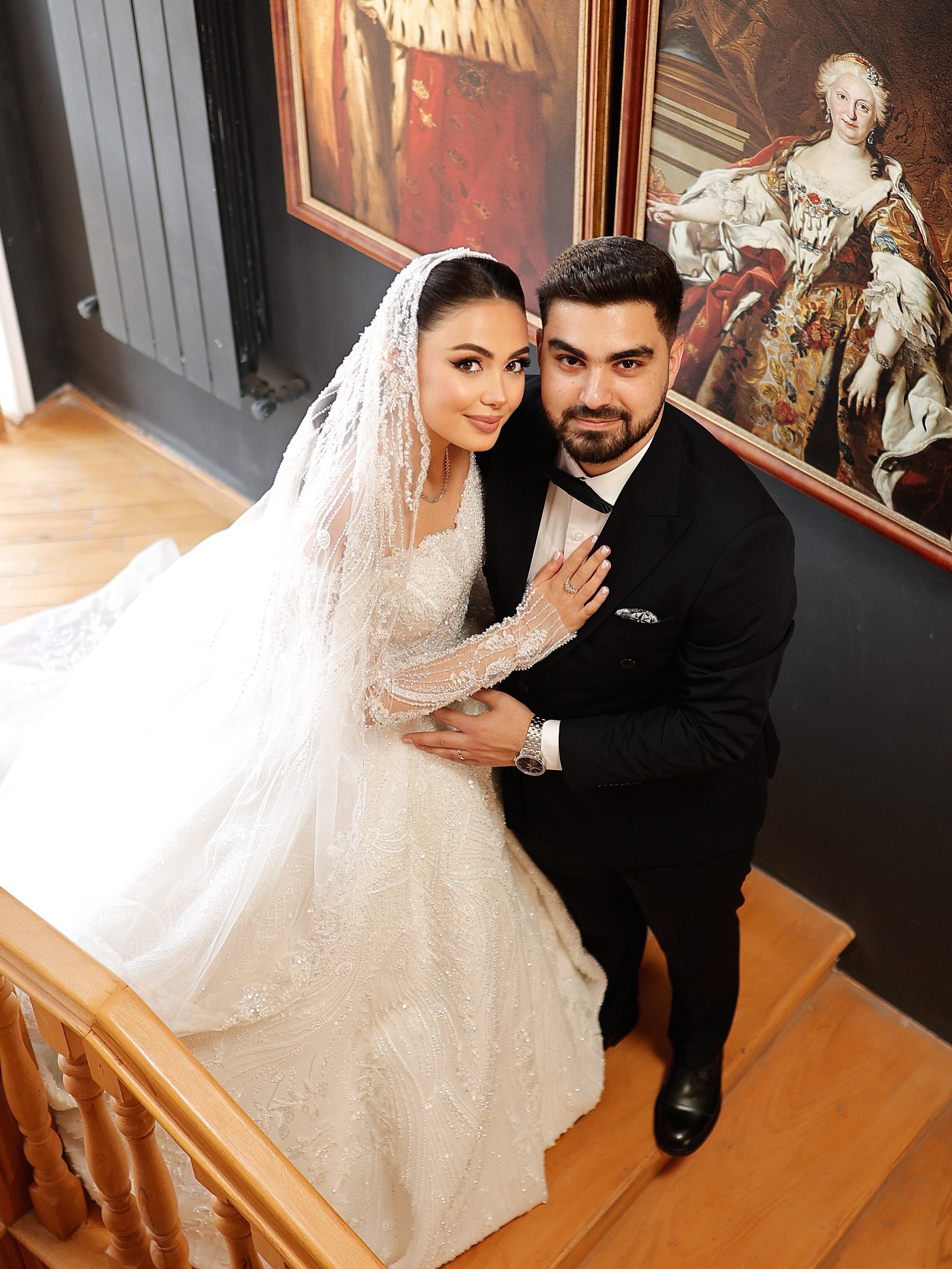 Sadə və Zərif Sivil/Nikah Gəlinlikləri