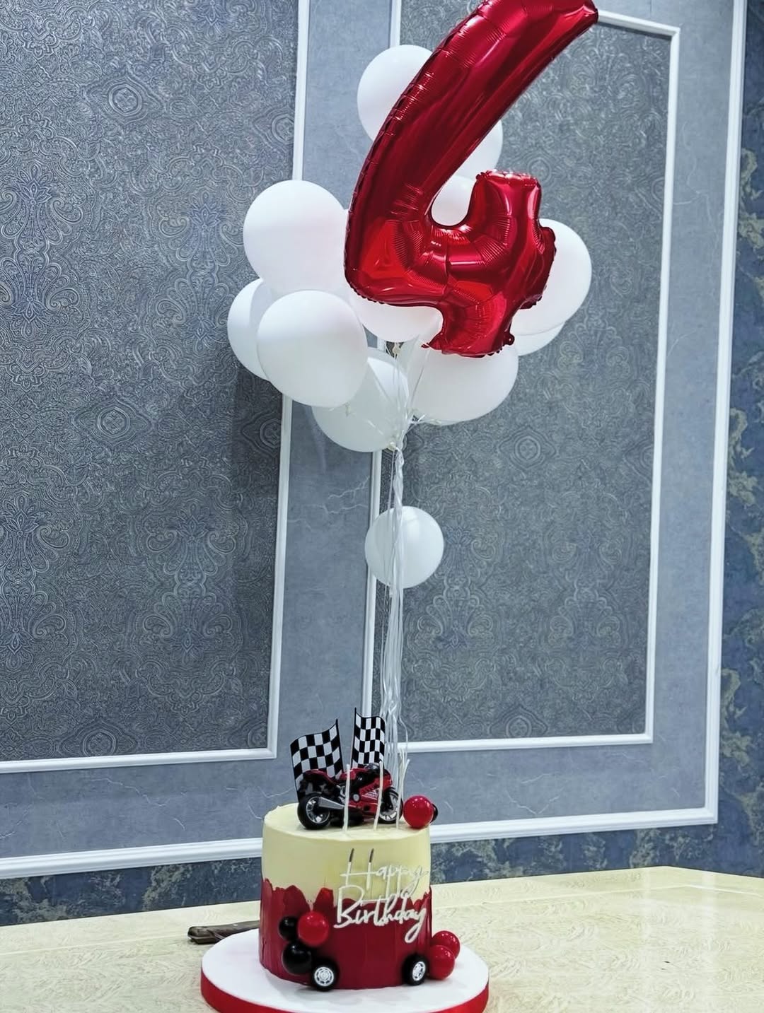 Uşaq və Tematik Konsept Tortları
