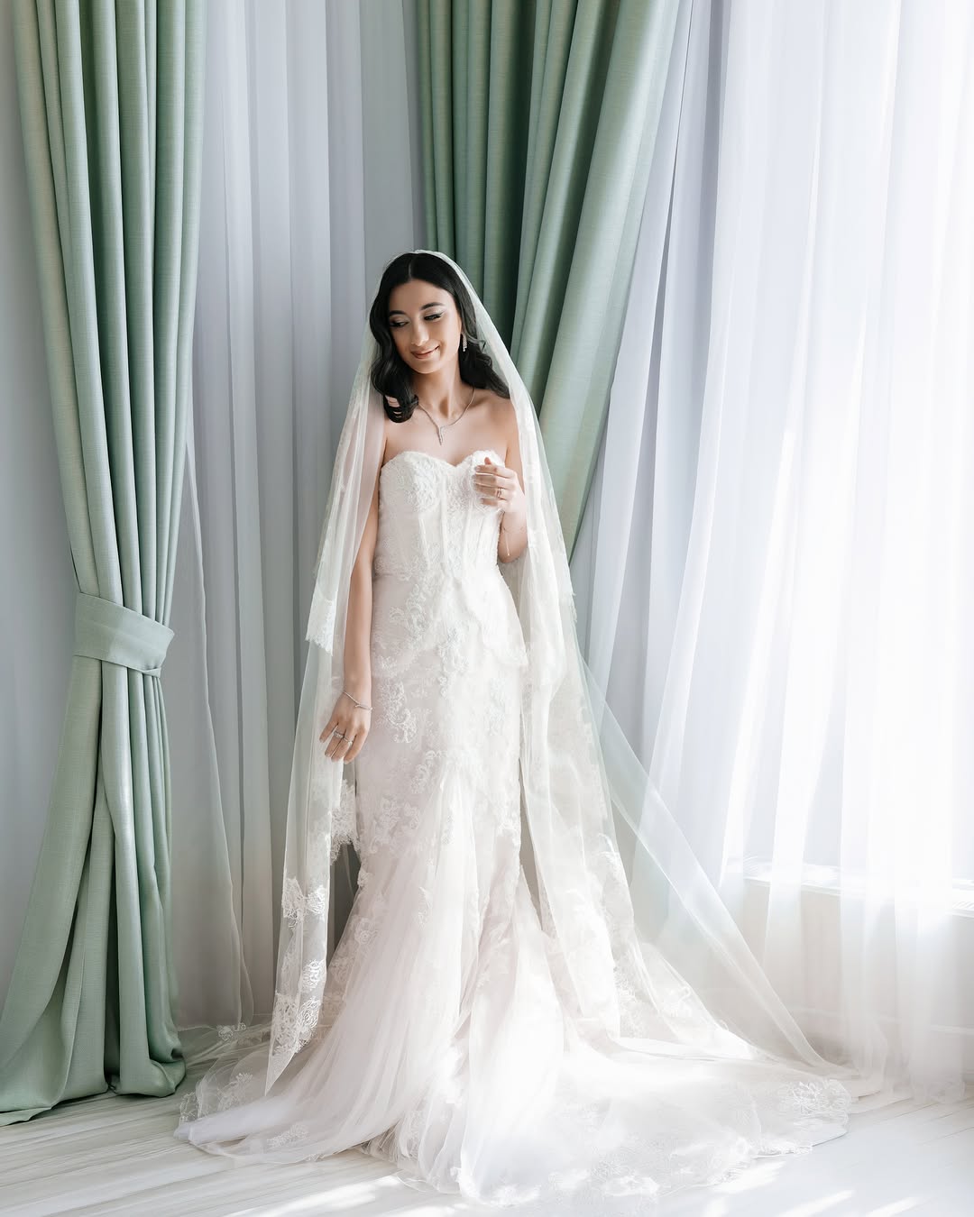 Nikah və Nişan Mərasimləri üçün Gəlinliklər