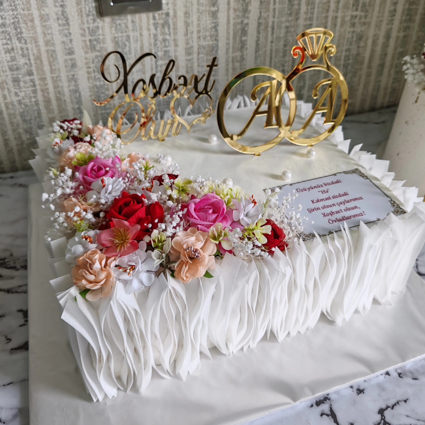 Ad Günü və Fərdi Dizaynlı Tortlar