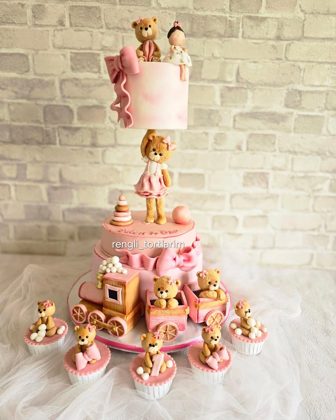 Toy və Nişan Tortları