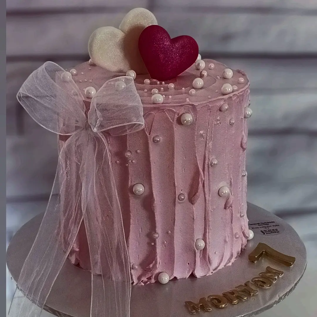 Uşaq və 1 Yaş Tortları