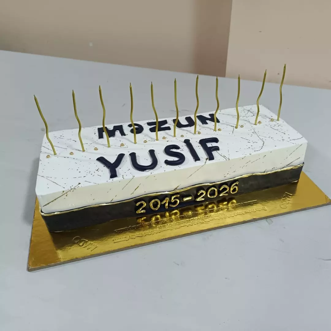 Məzuniyyət və Məktəb Tortları