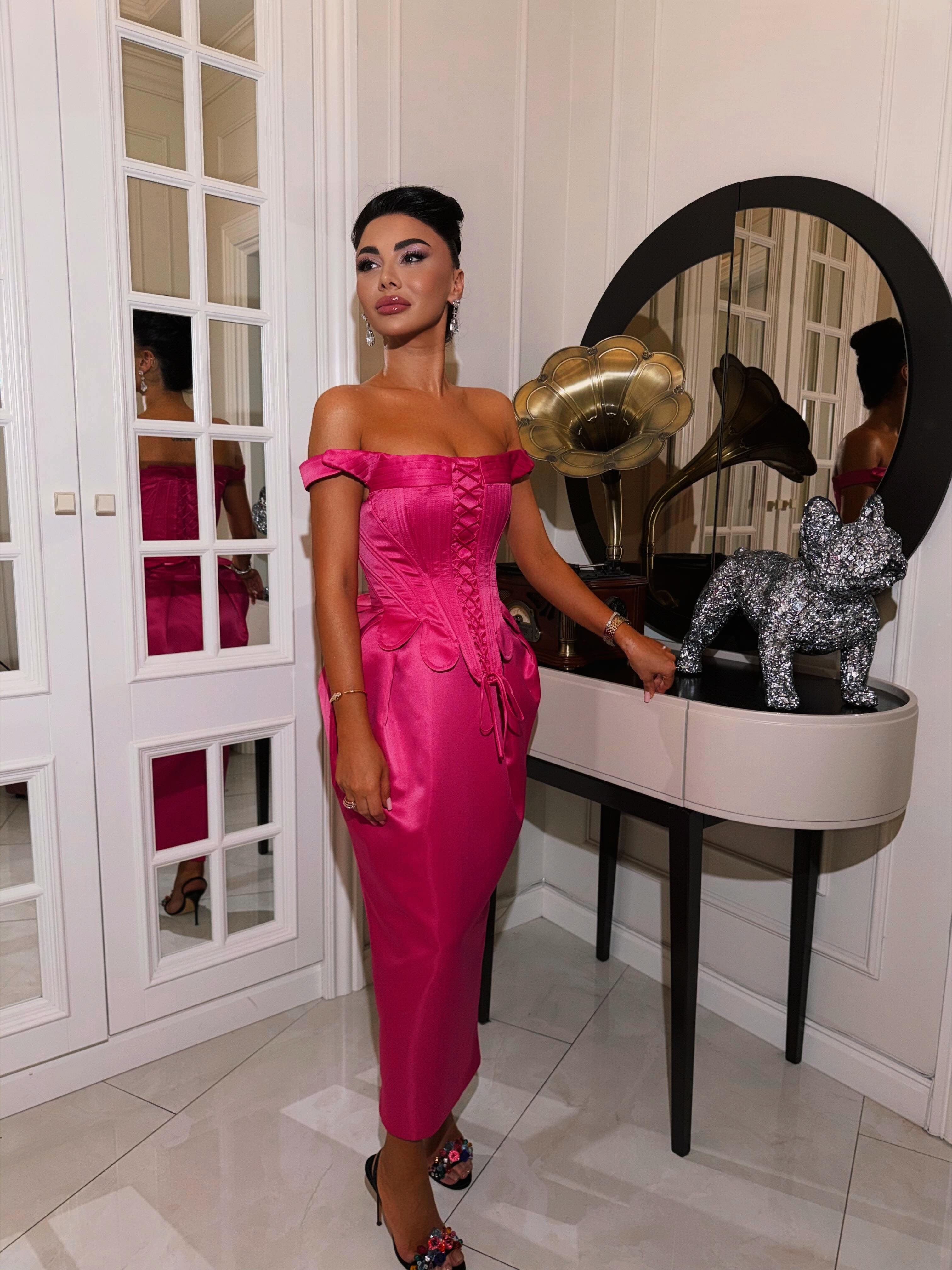 Səhnə, Fashion Week və Xüsusi Çəkiliş Obrazları
