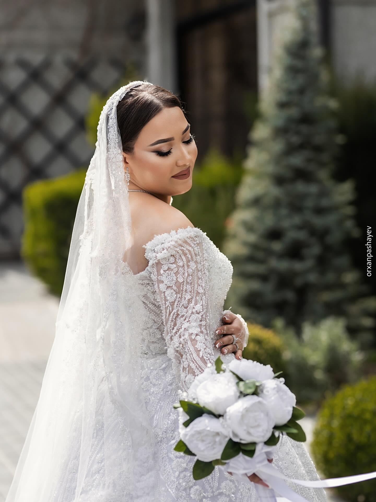 Gəlinlik, Saç və Makiyaj Komplekt Paketi