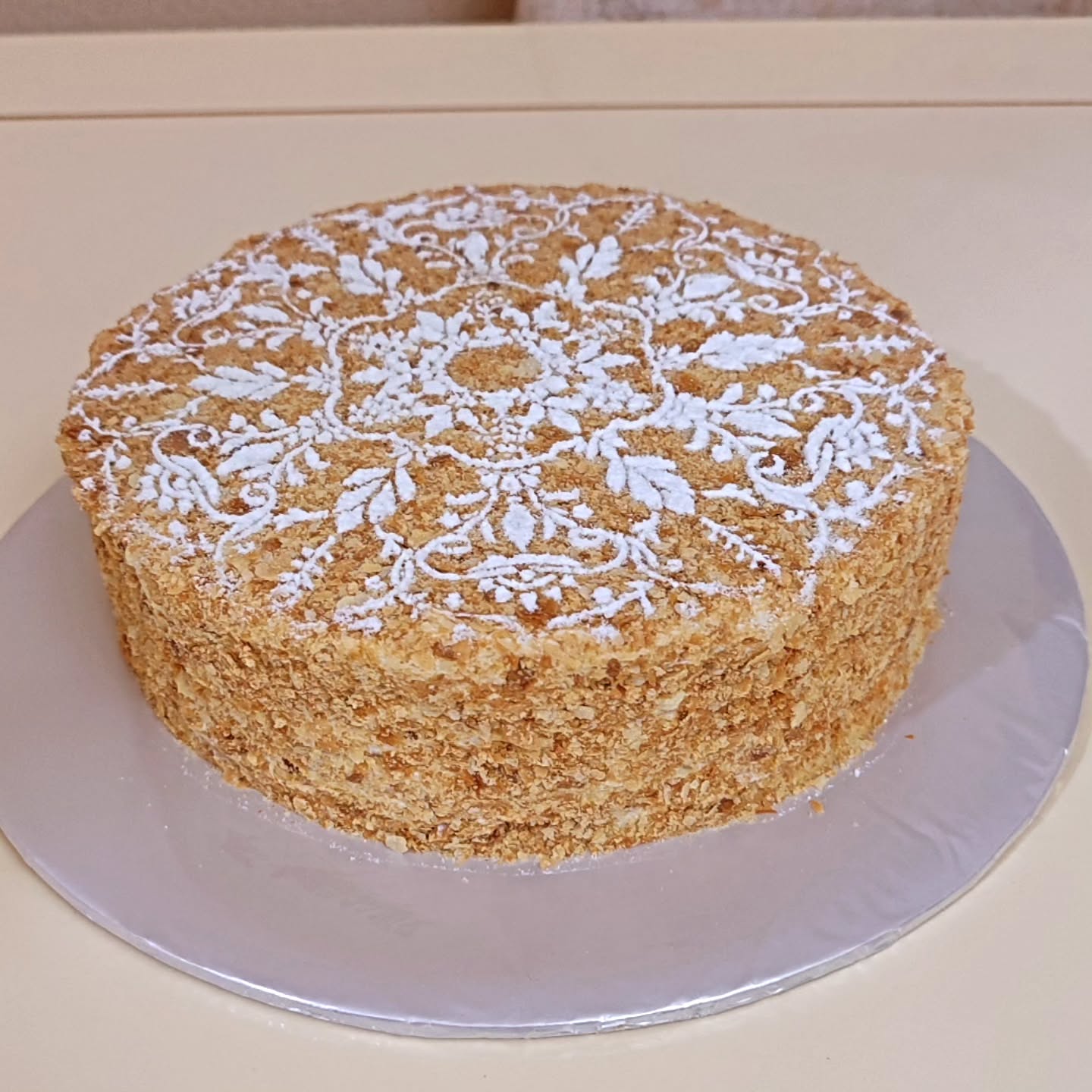 Klassik Ev Tortları (Napoleon, Ballı, Blinçik, Rafaello)