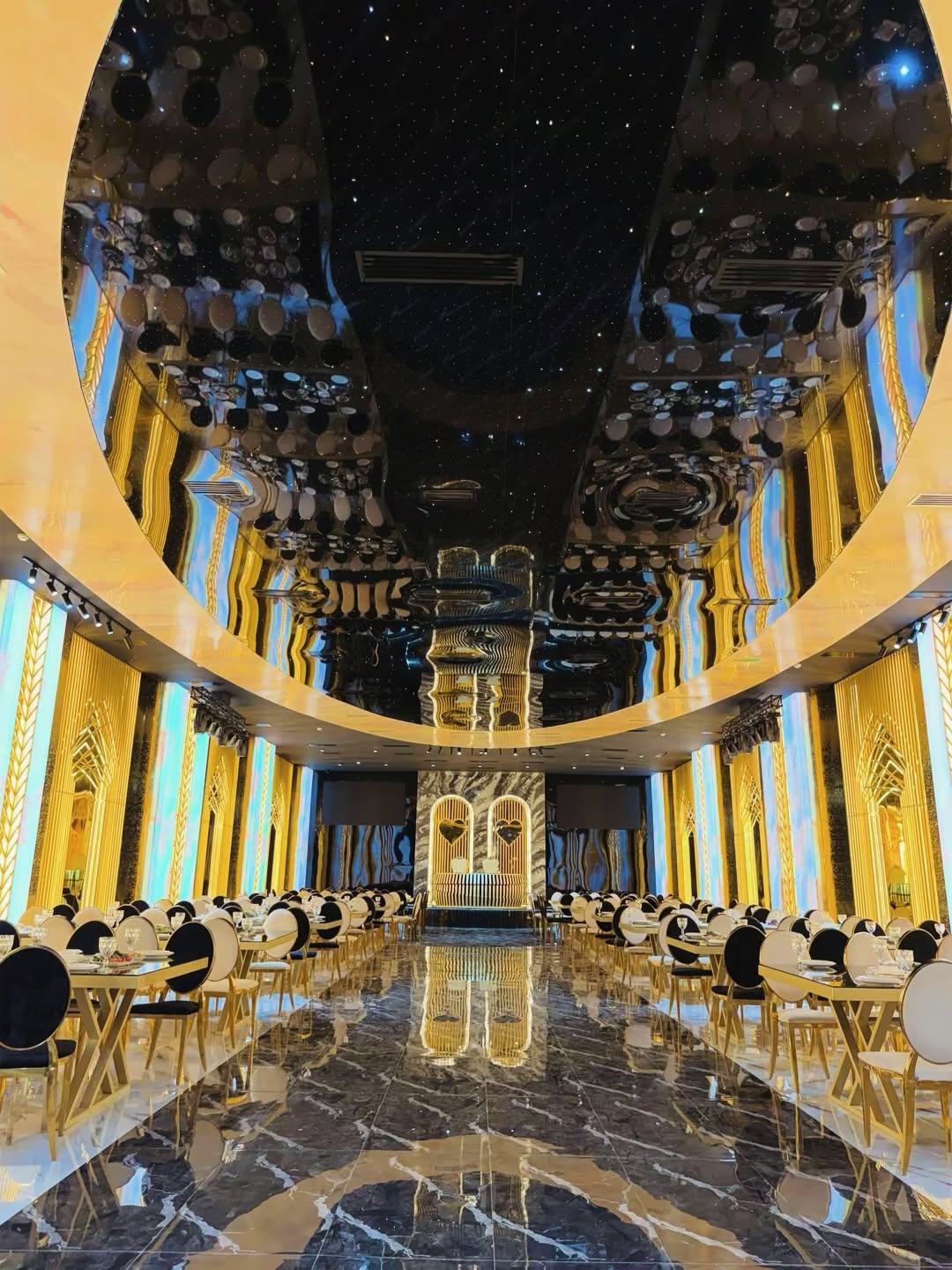 Karvan Palace Restoran