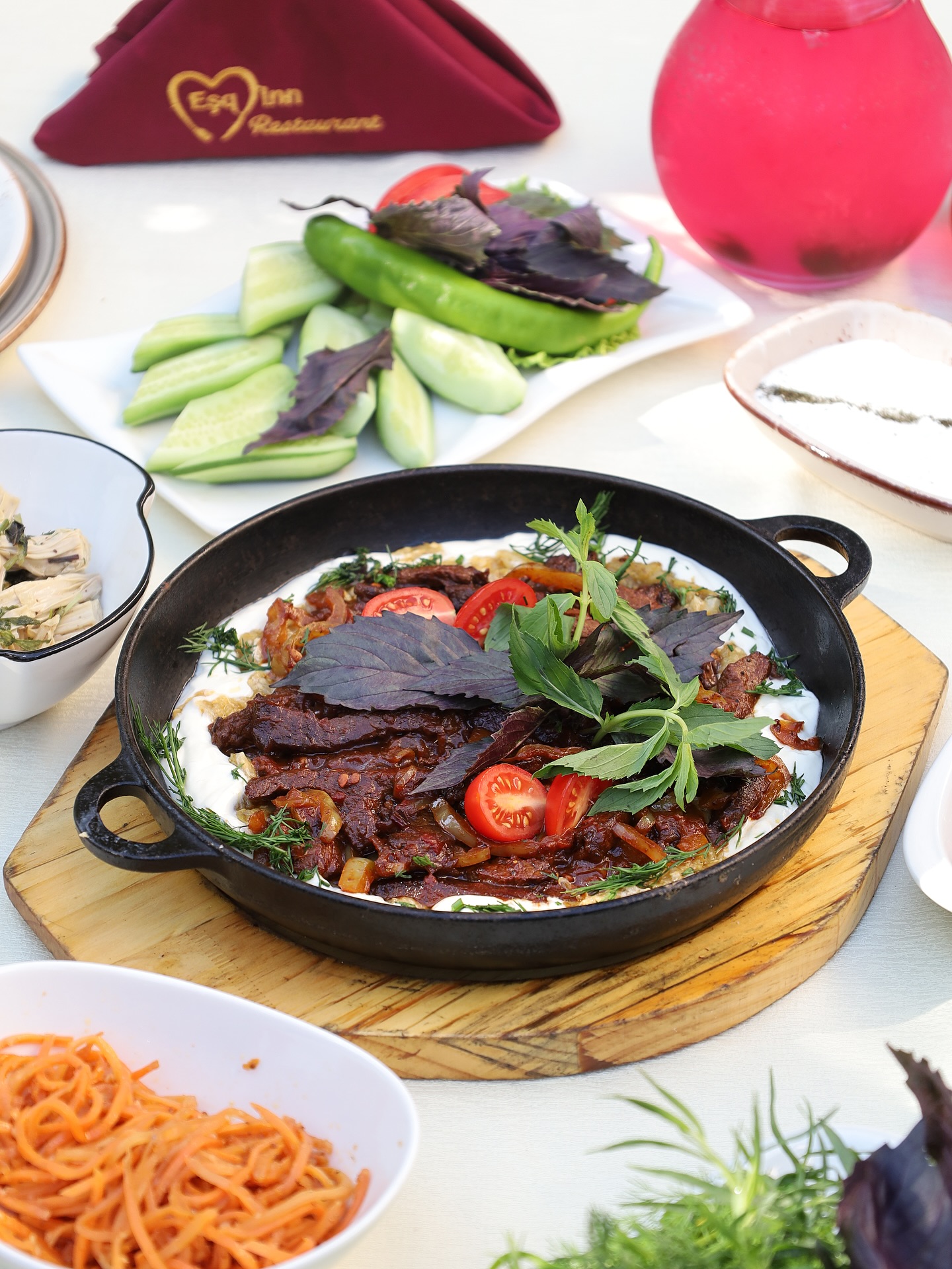 Eşq İNN Restoran