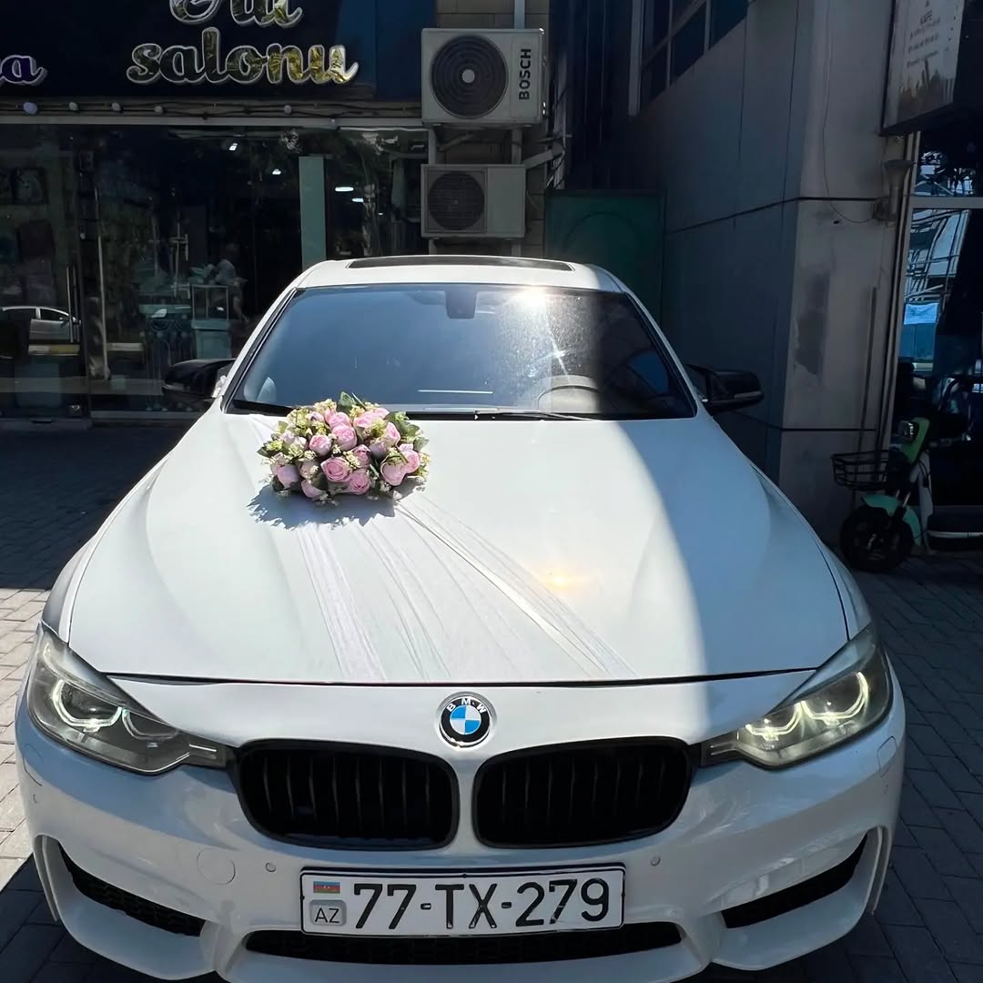 Gəlin və Toy Maşınlarının Bəzədilməsi