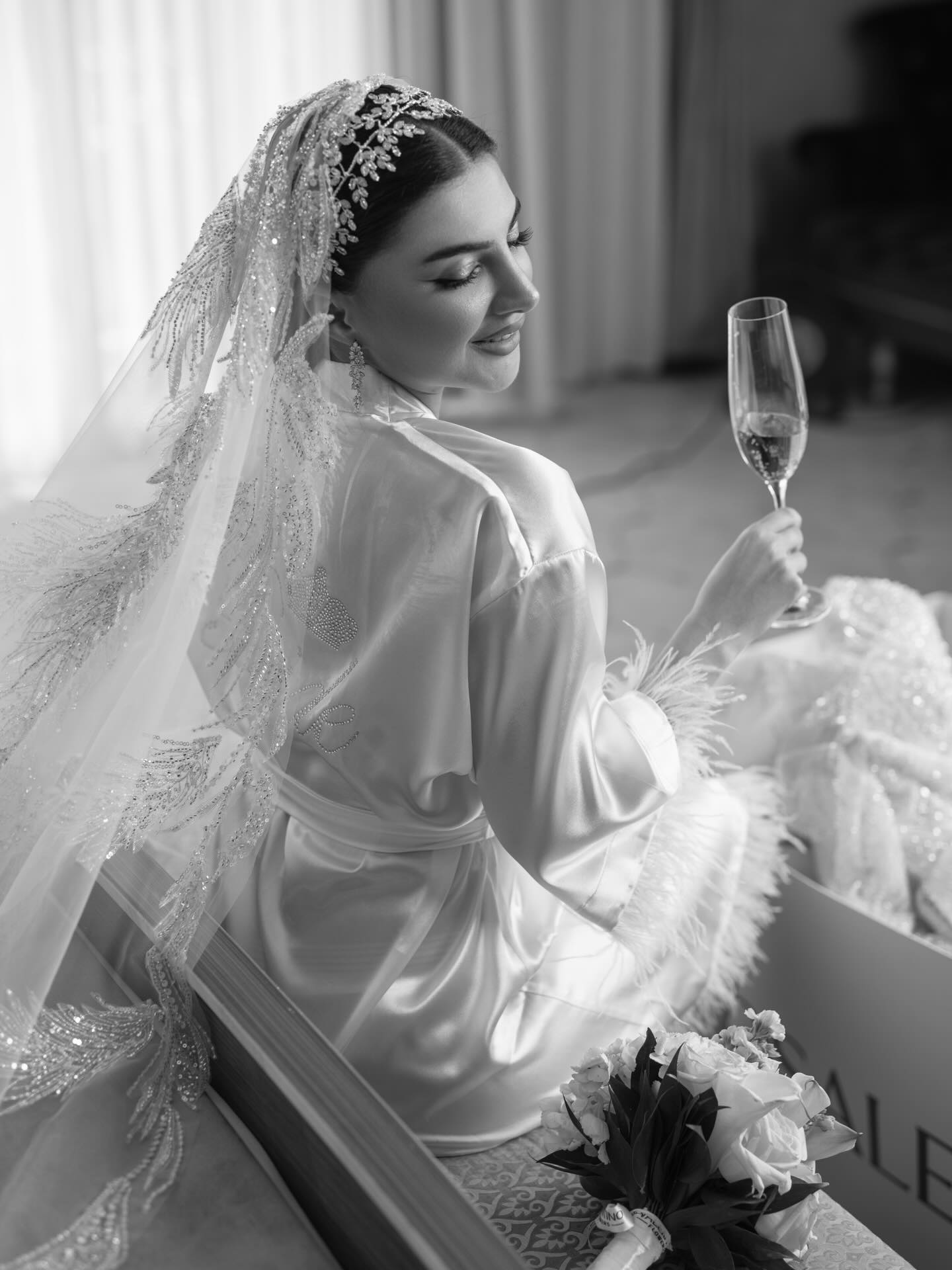 Ziyafət və Gece Libasları