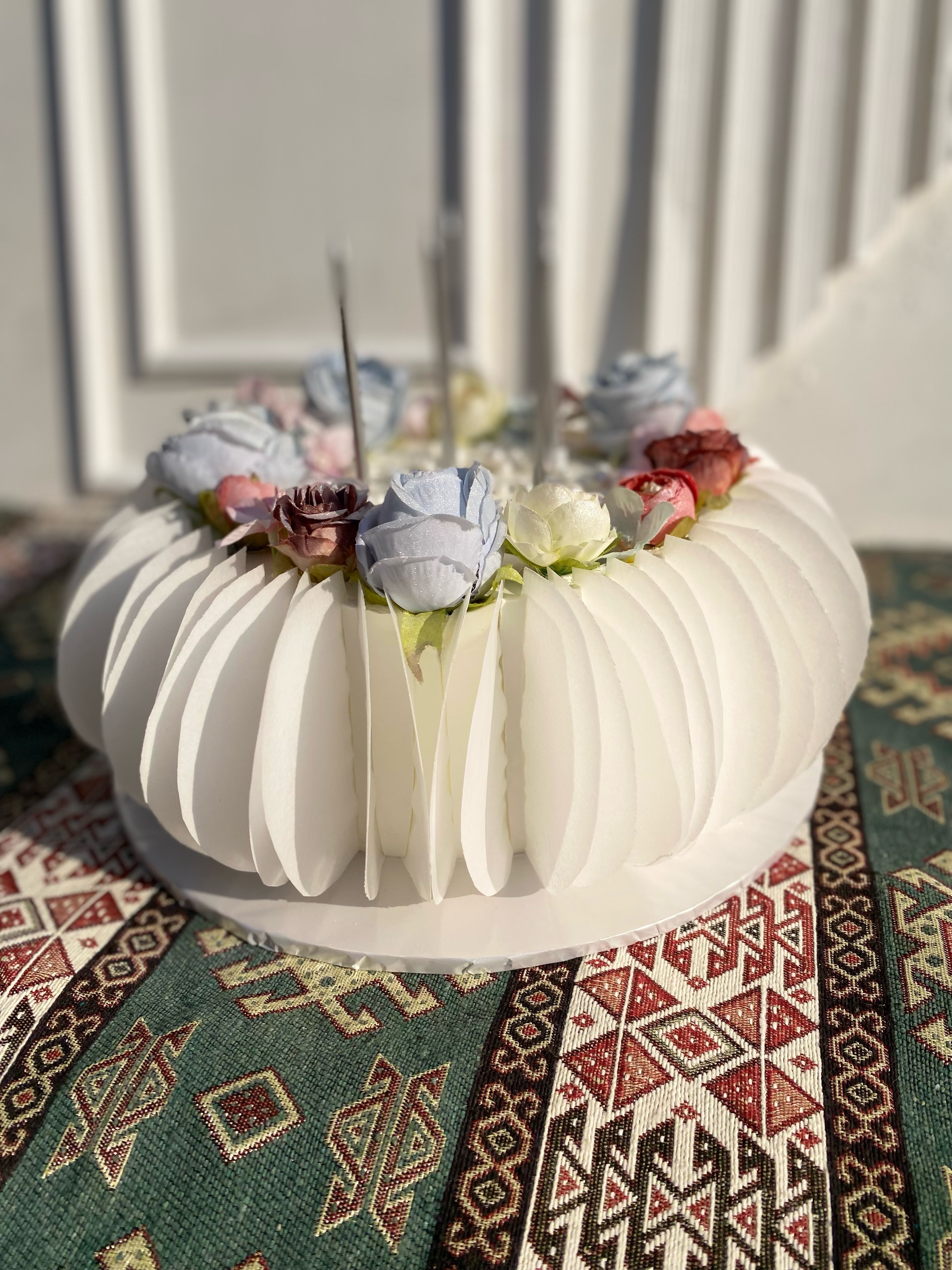 Dəbdəbəli Toy Tortları