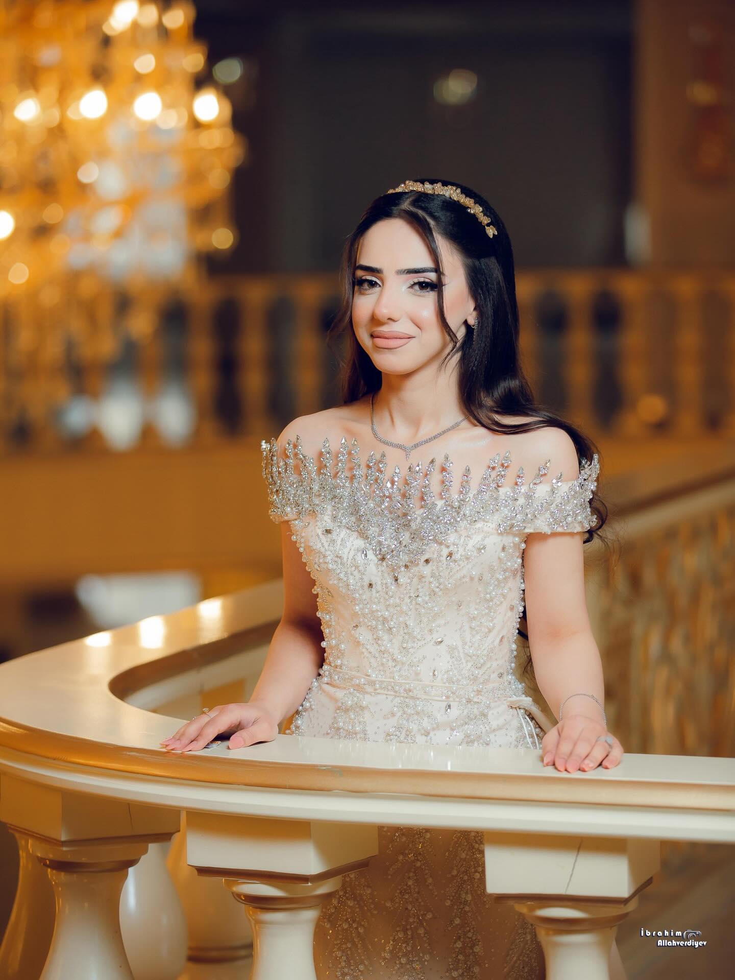 Dantel Gəlinliklər