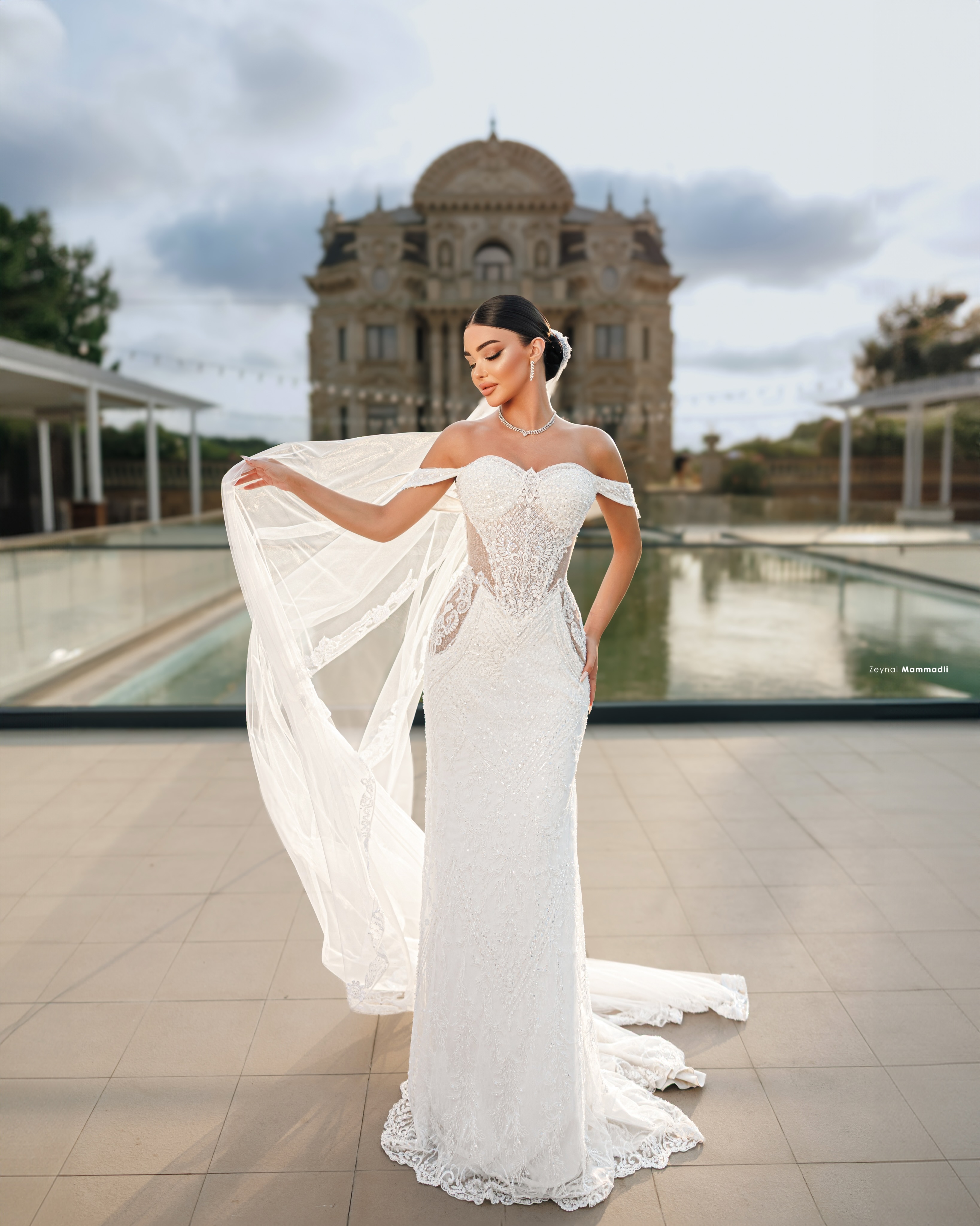 Sadə və Zərif Sivil/Nikah Gəlinlikləri